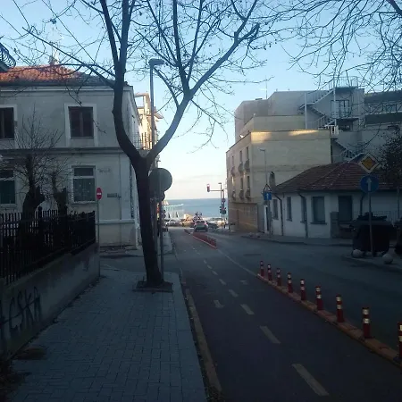Appartement мезонет, 300 м море, центр Varna