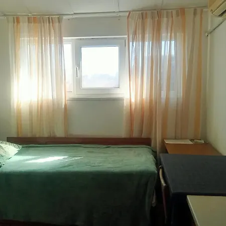 мезонет, 300 м море, центр Appartamento Varna